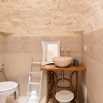 Trullo Calamo Vista Mare דירה אוסטוני